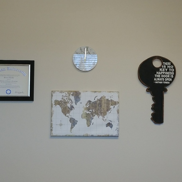 Meet your Posher, Rebecca - Picture 7 of 7